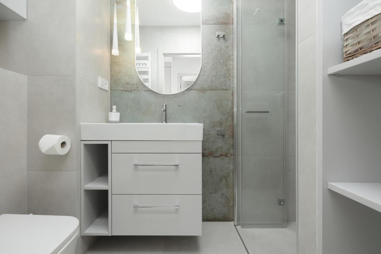 Lighthouse Luxury Penthouse - Jantar Apartamenty ميجيجنو المظهر الخارجي الصورة